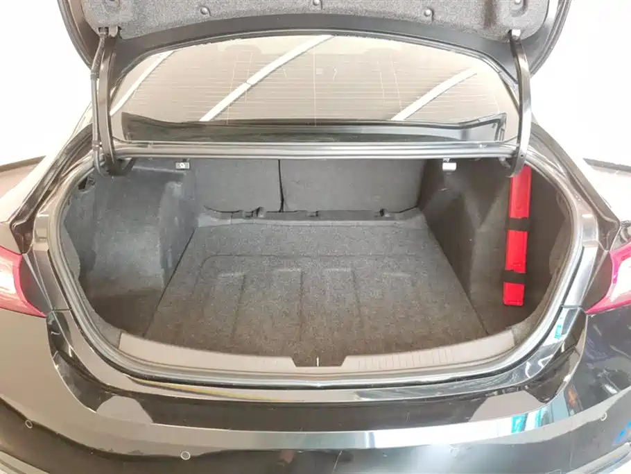 Chevrolet Mai Ruibao XL