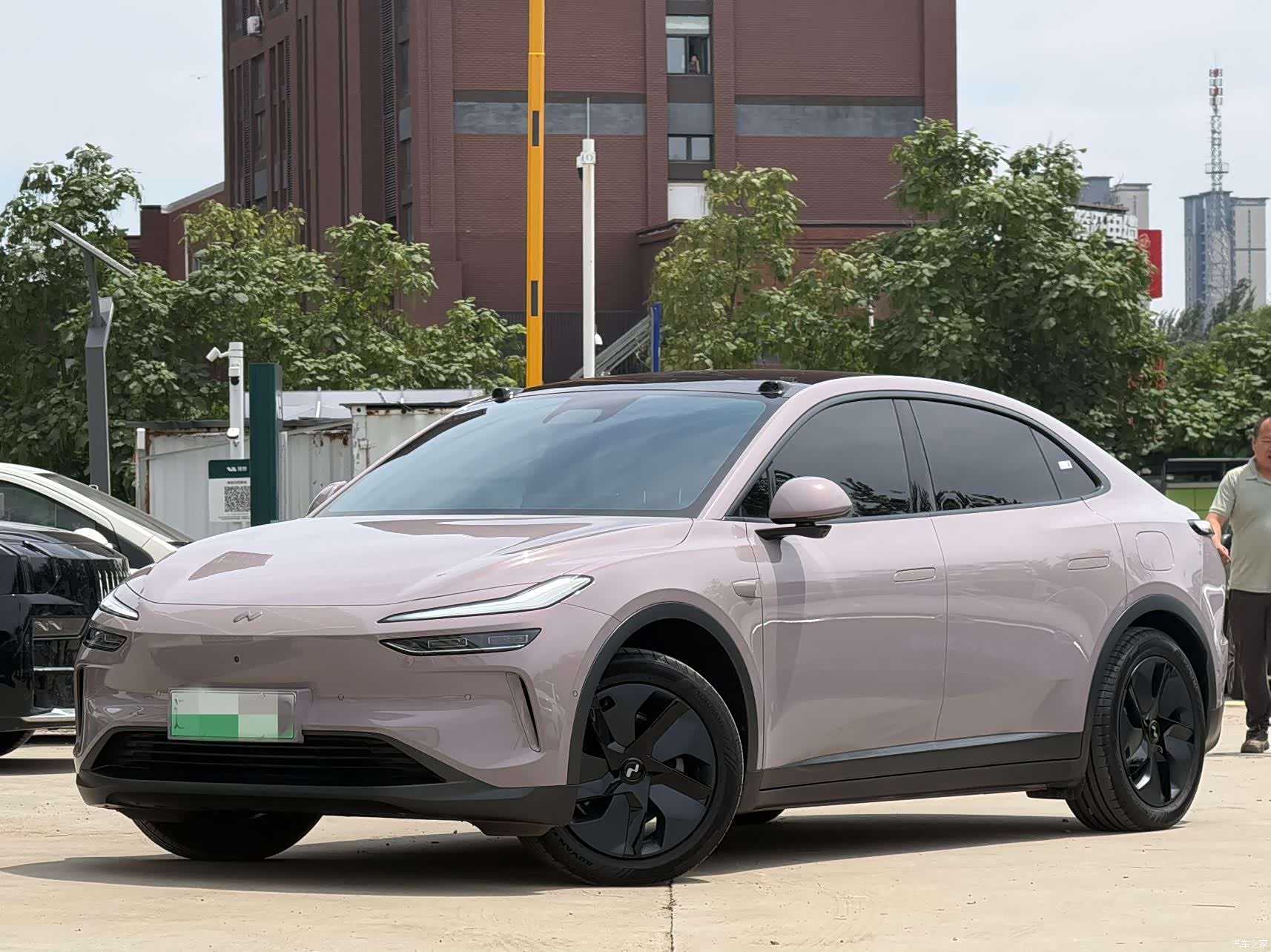 NIO L60, 2025 1
