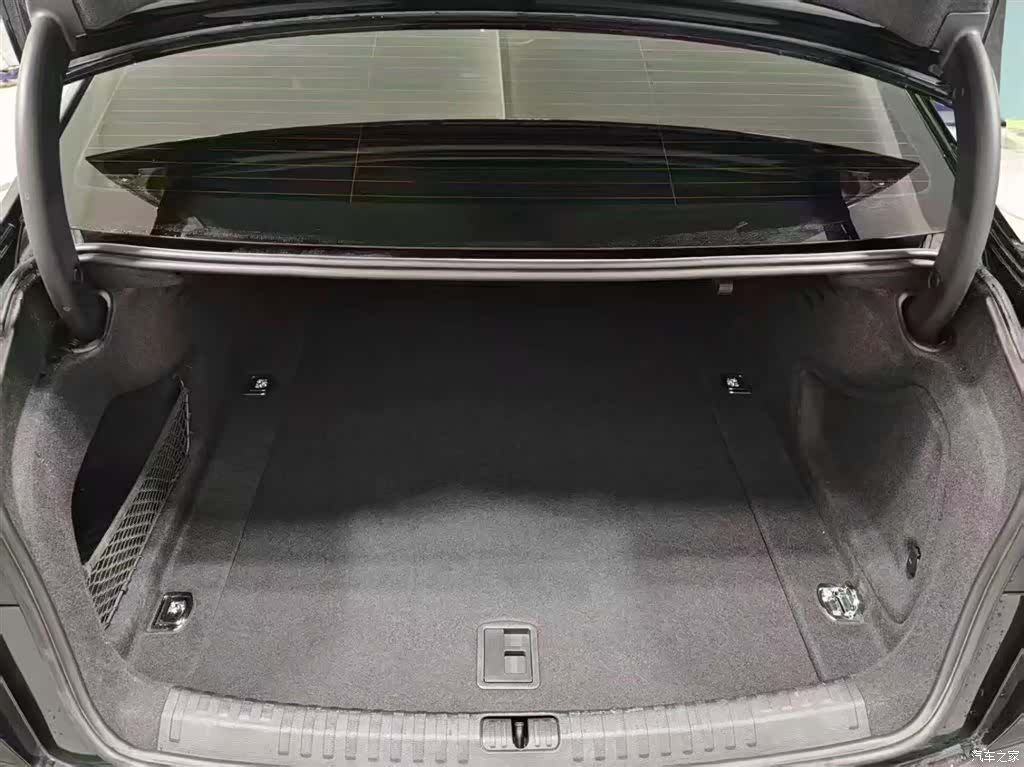Audi A6L, 2024 17