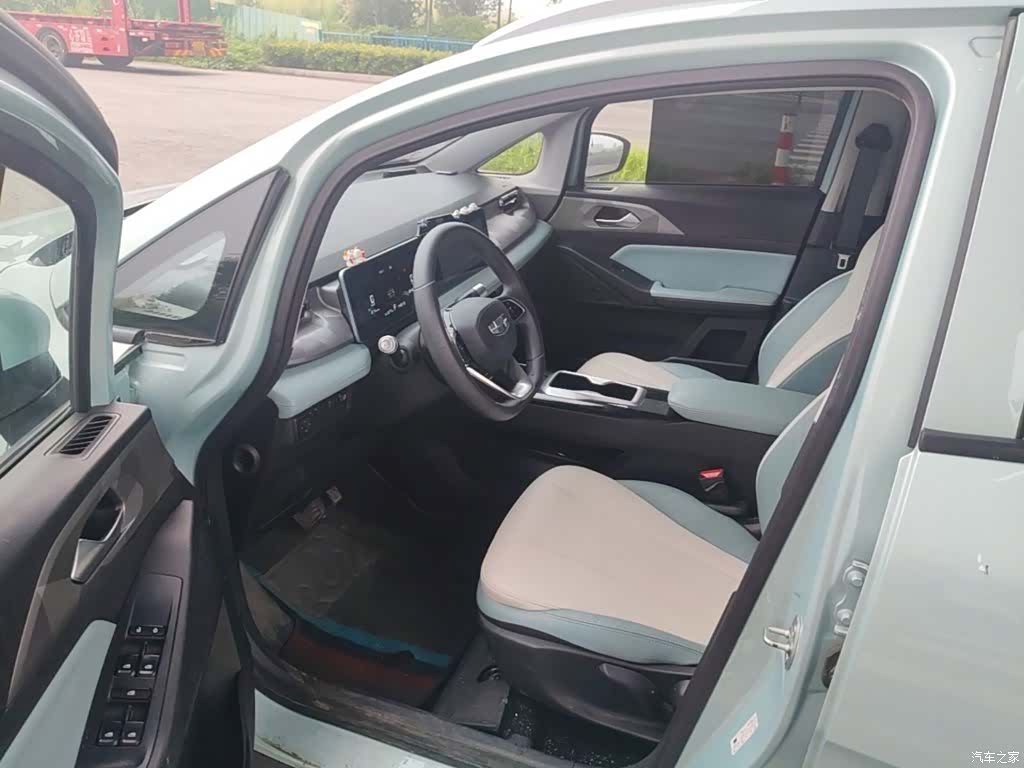 Geely E, 2023 12
