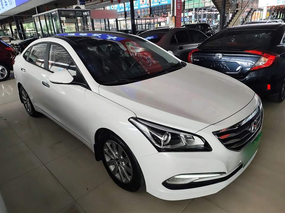 Hyundai Name picture