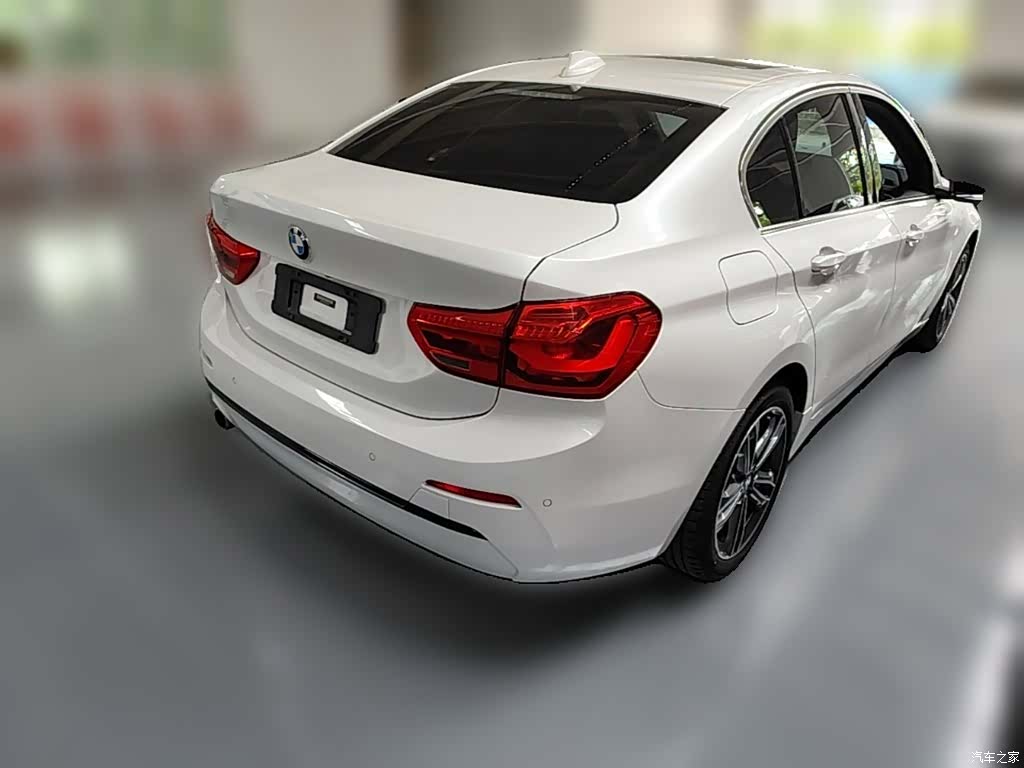BMW 1 Series, 2019 12