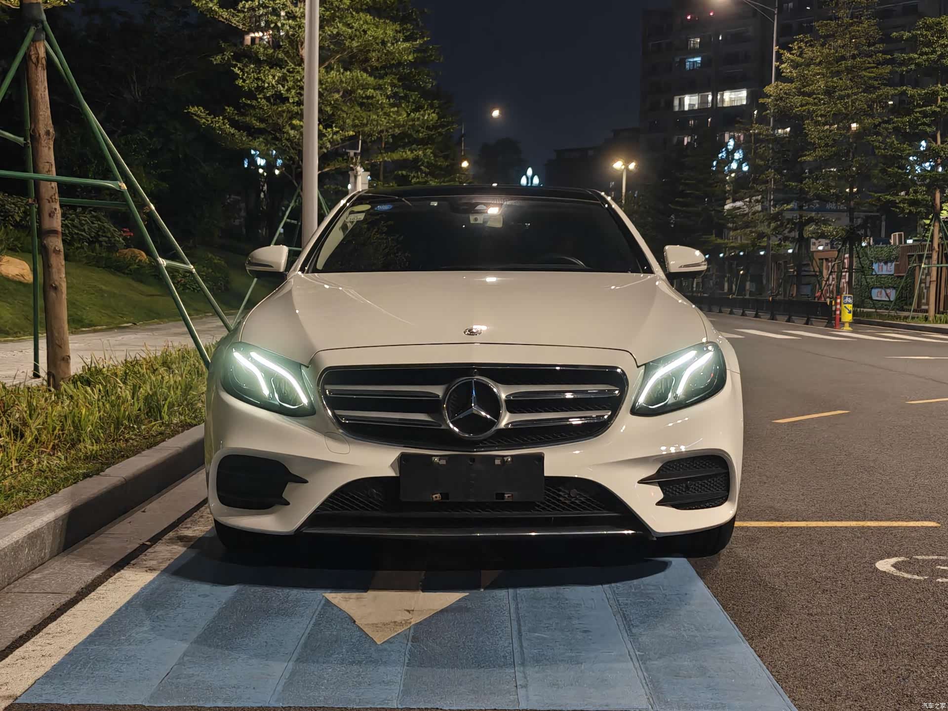 Mercedes-Benz E-Class, 2018 4