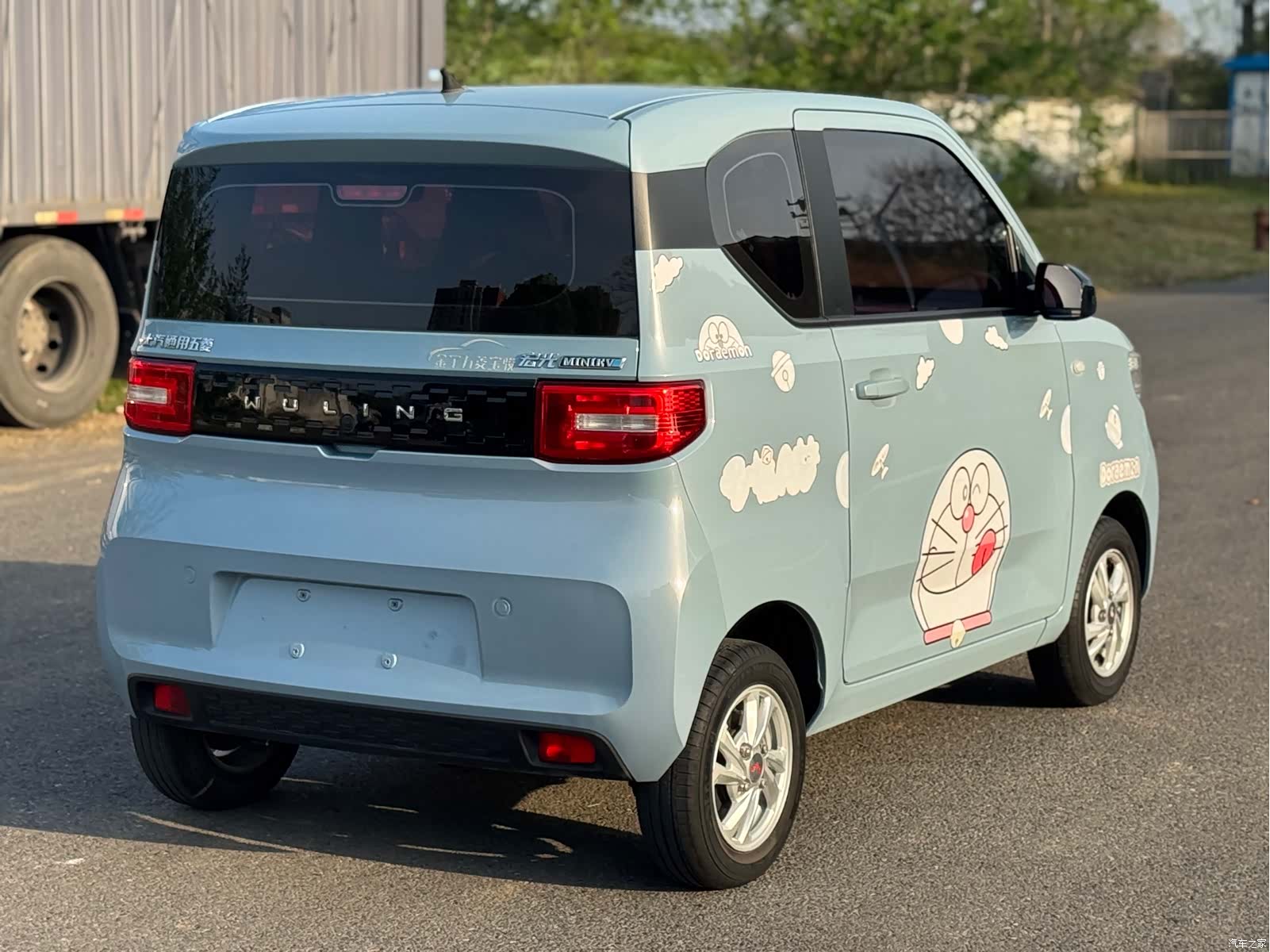 Wuling MINIEV, 2021 13