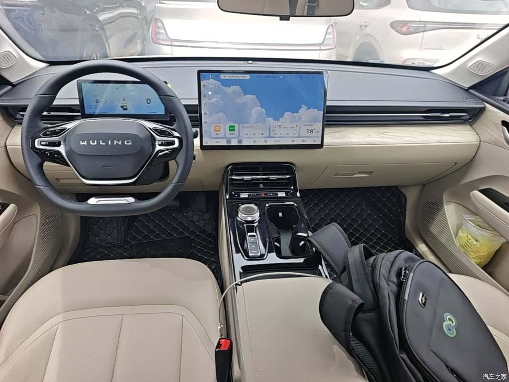 Wuling Starlight, 2026 16