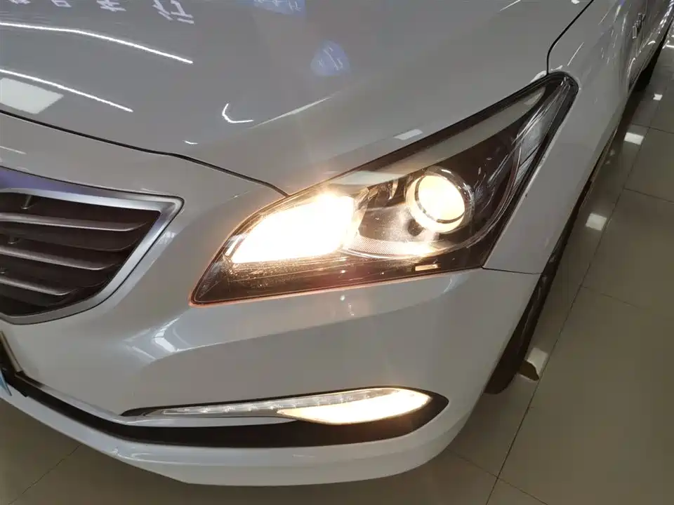 Hyundai Name picture