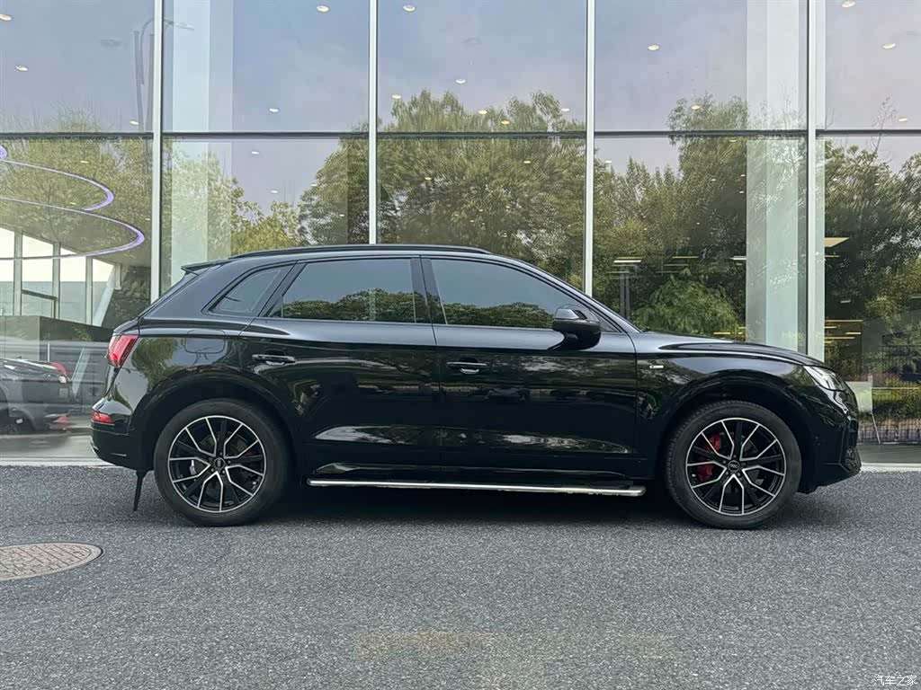 Audi Q5L, 2023 4