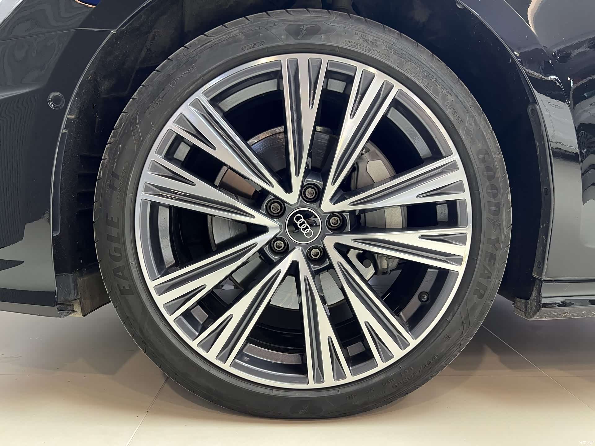 Audi A6L, 2025 21