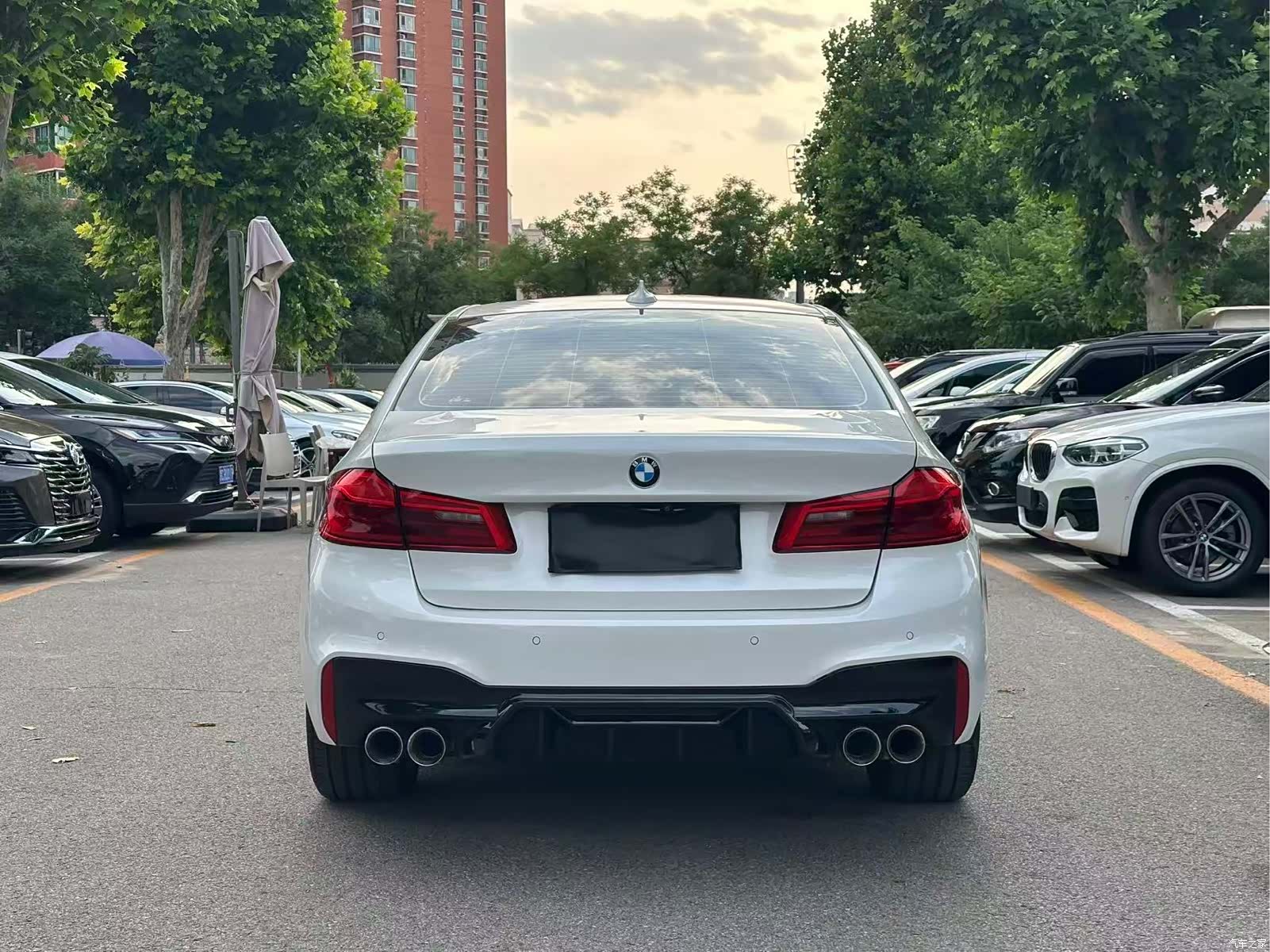 BMW 5 Series, 2018 все фото