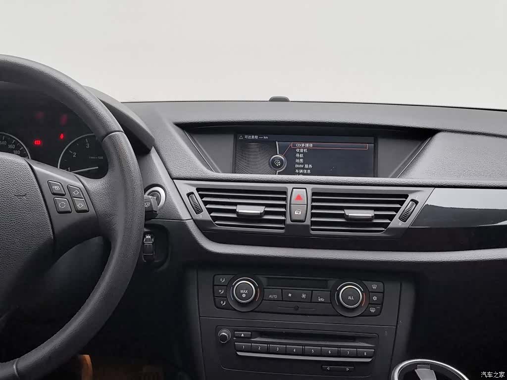 BMW X1, 2012 12