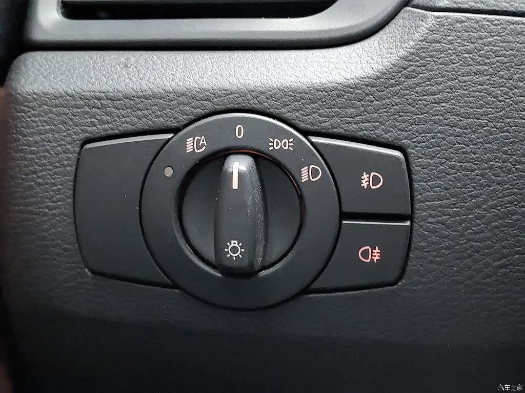 BMW X1, 2012 21