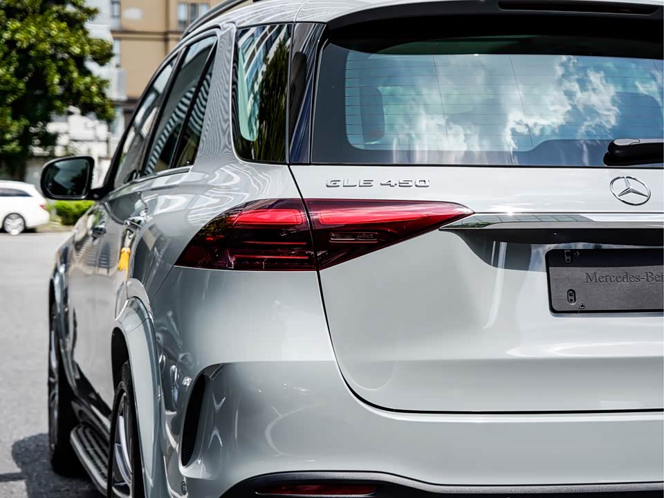 Mercedes-Benz GLE Mercedes-Benz GLE