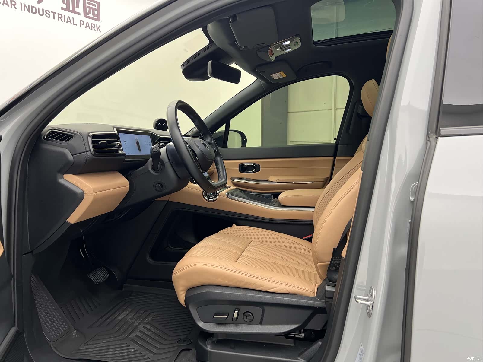 NIO ES8, 2021 11