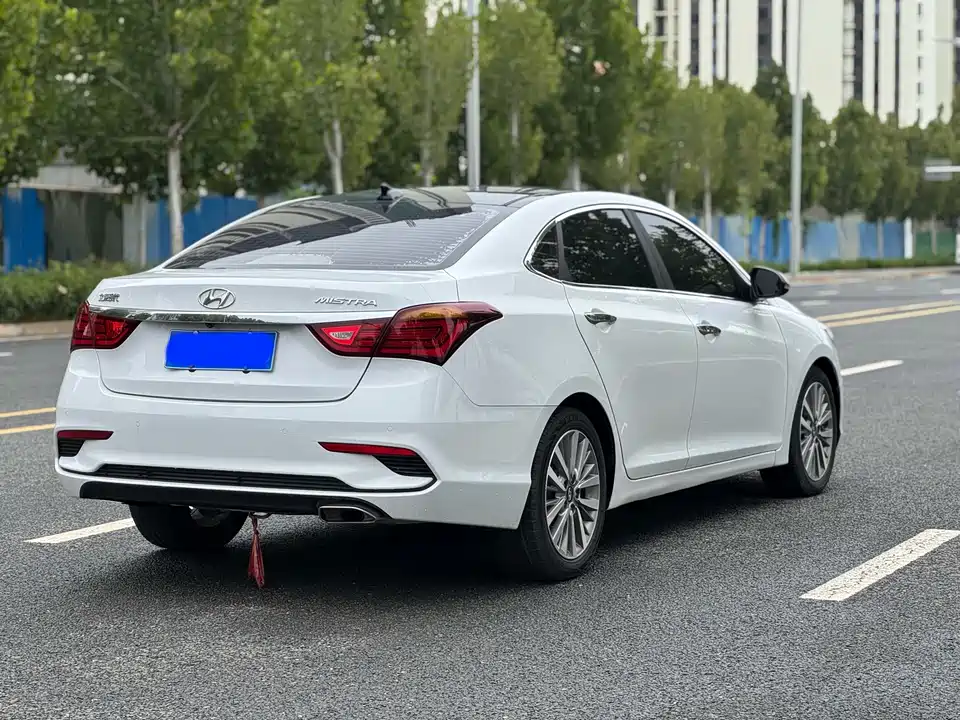 Hyundai Name picture