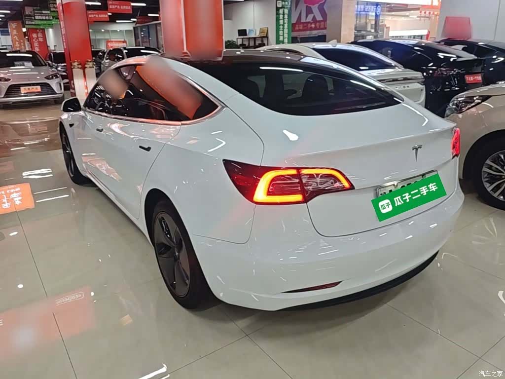 Tesla Model 3, 2019 все фото