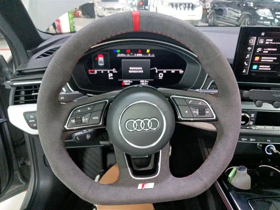 Audi S4