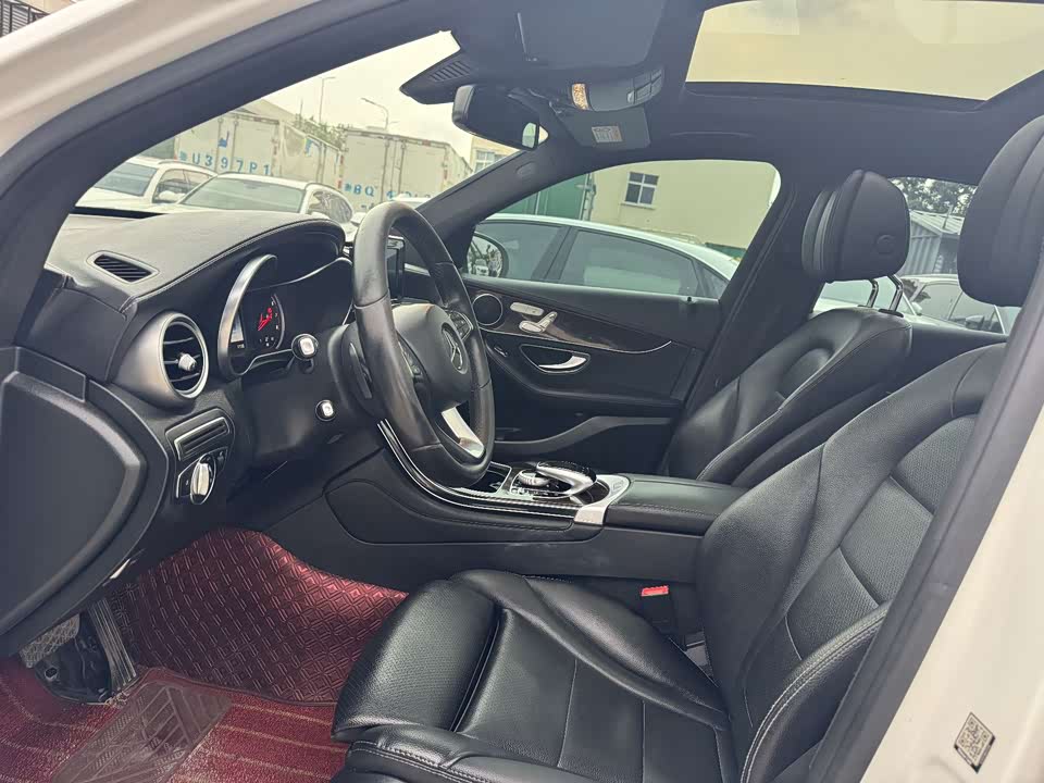 Mercedes-Benz GLC Mercedes-Benz GLC