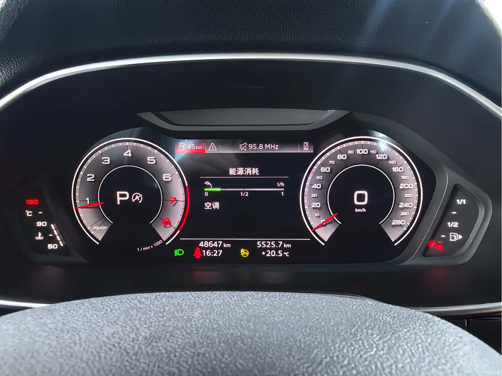 Audi Q3, 2022 13