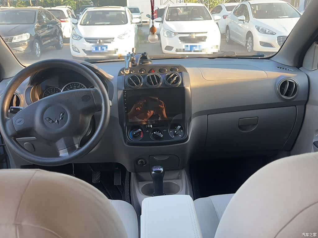 Wuling Hongguang, 2015 17