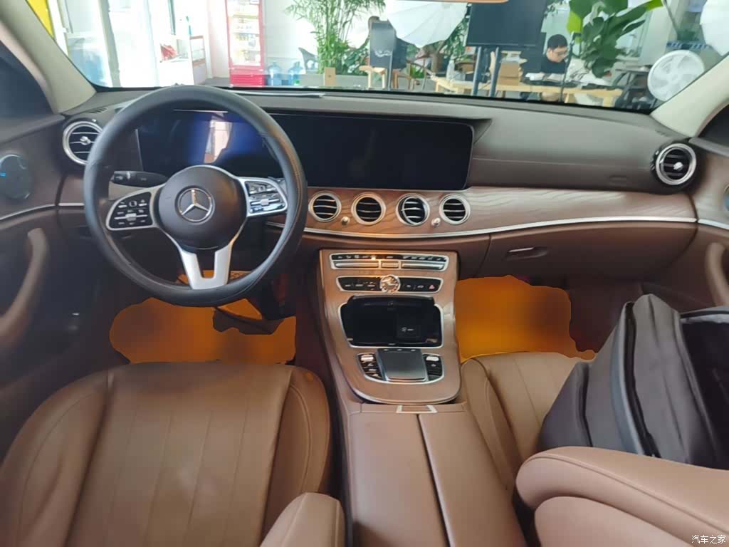Mercedes-Benz E-Class, 2020 10