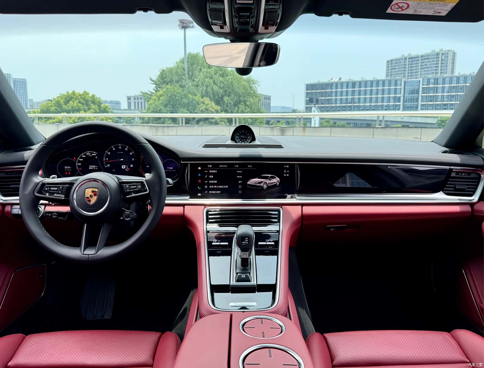 Porsche Panamera, 2022 11