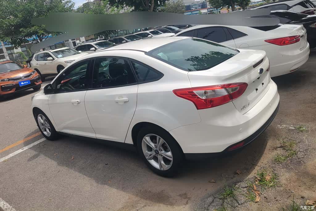 Ford Focus, 2015 3