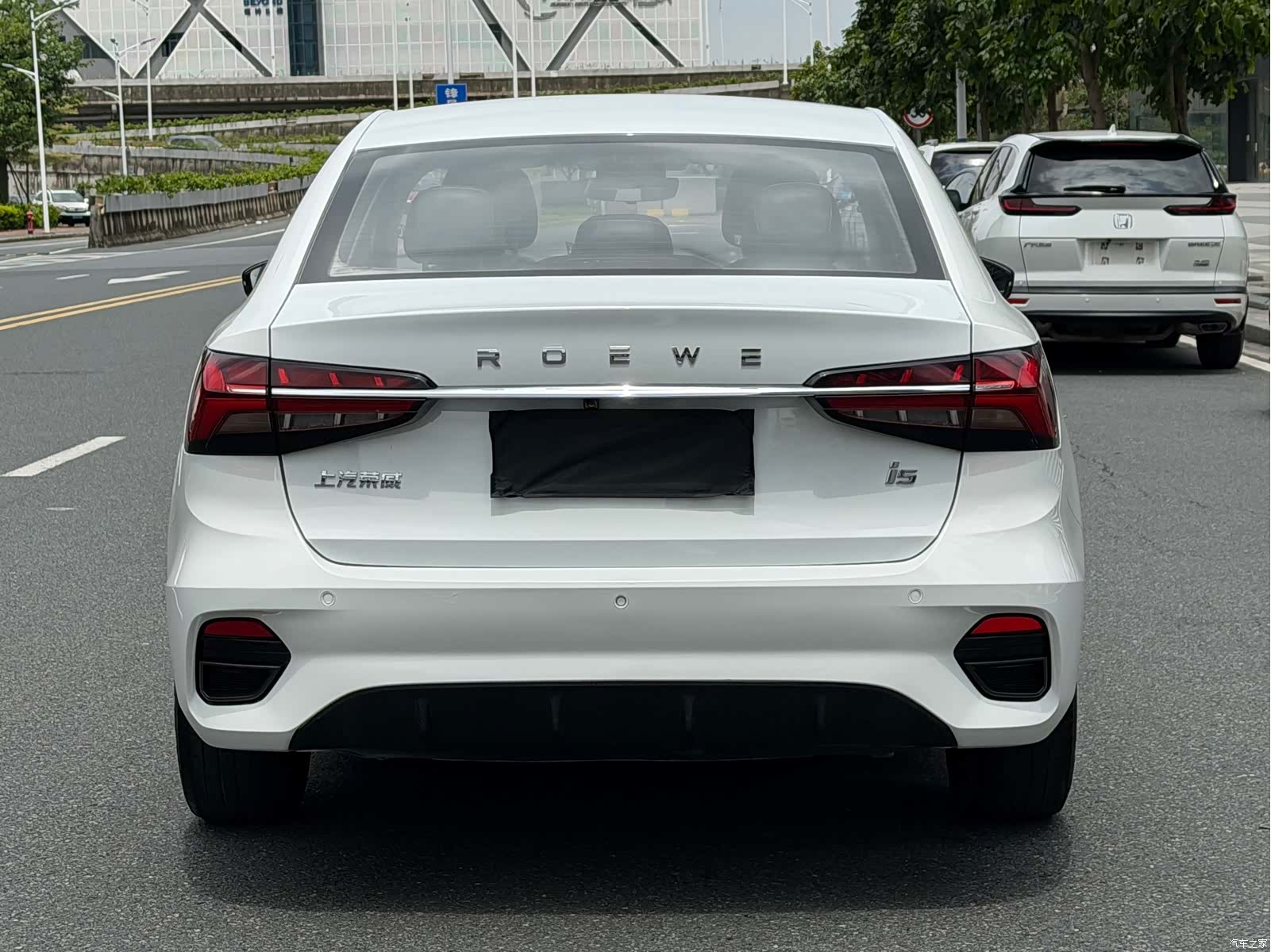 Roewe i5, 2022 все фото