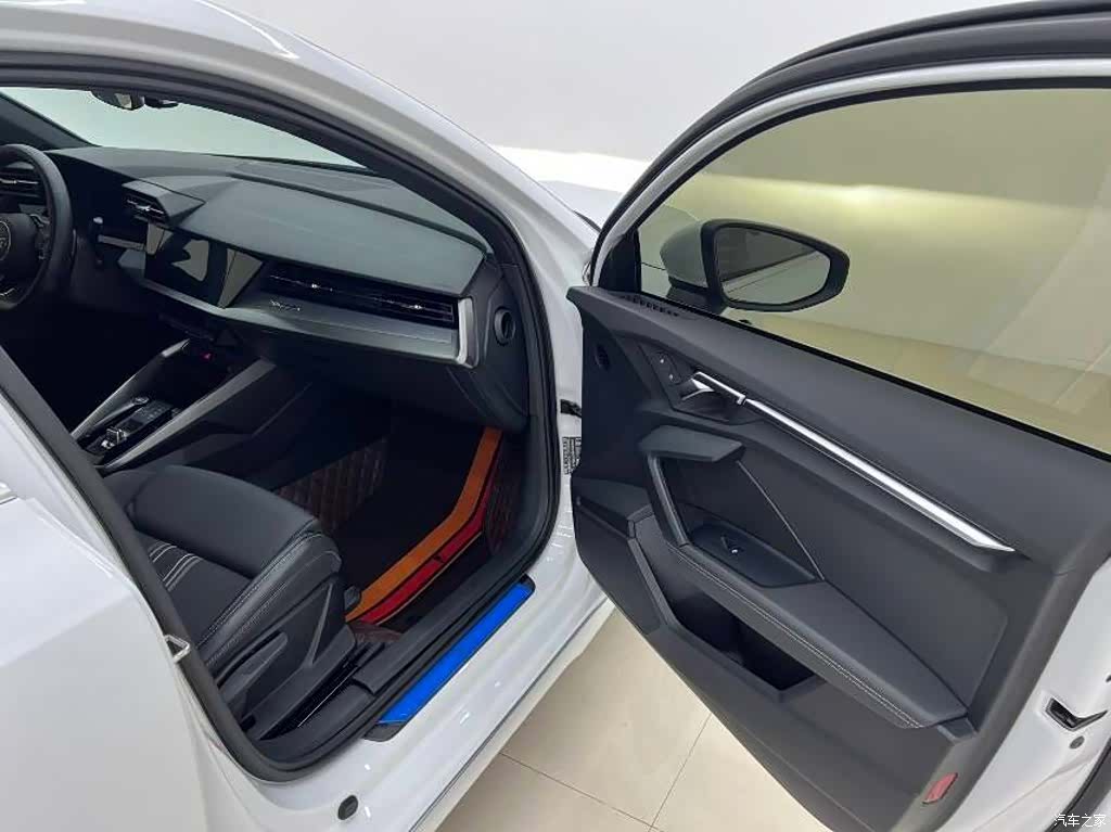 Audi A3, 2023 10