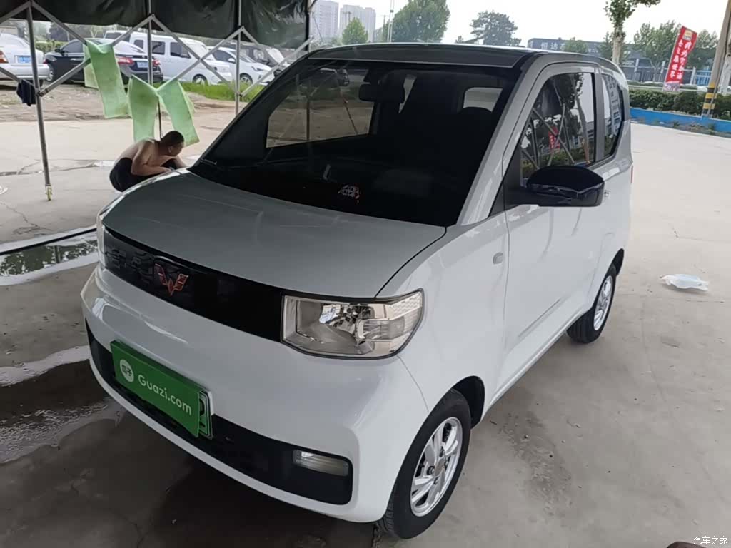 Wuling MINIEV, 2020 2