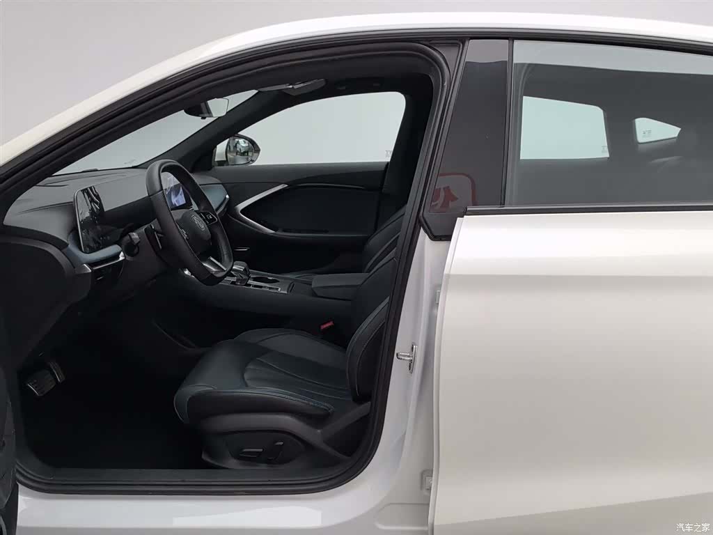 MG MG7, 2023 10