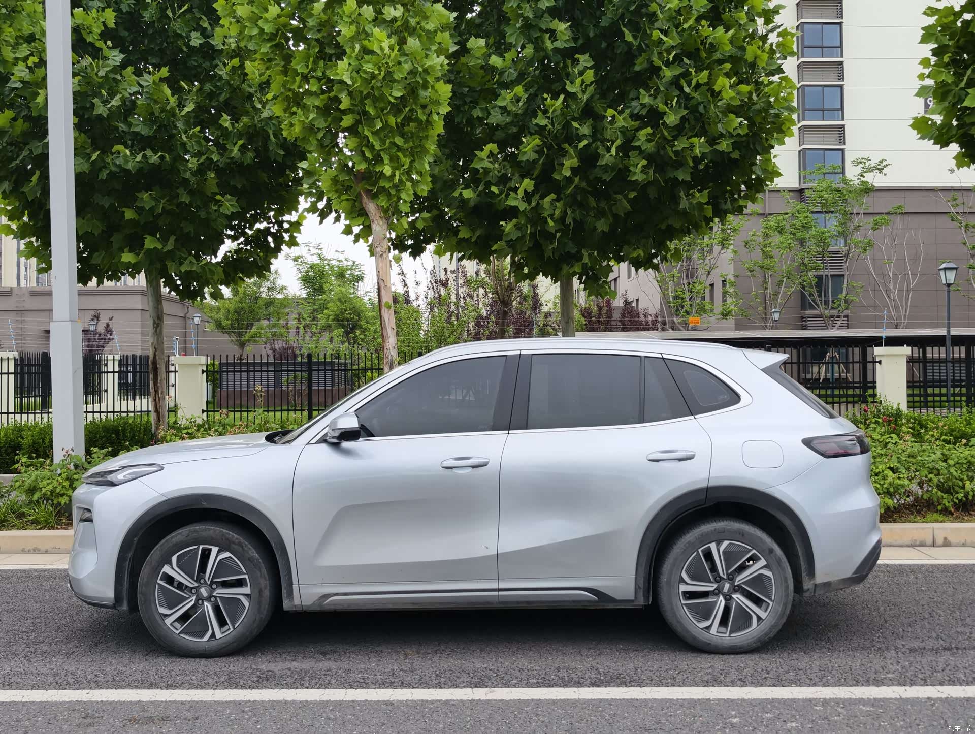 Geely 7, 2025 7