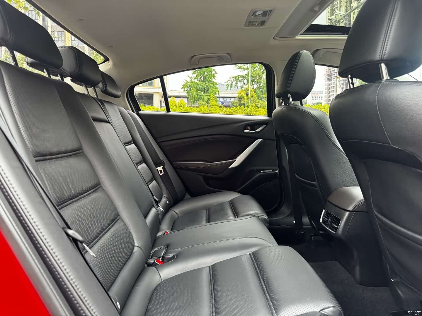 Mazda Atenza, 2018 11