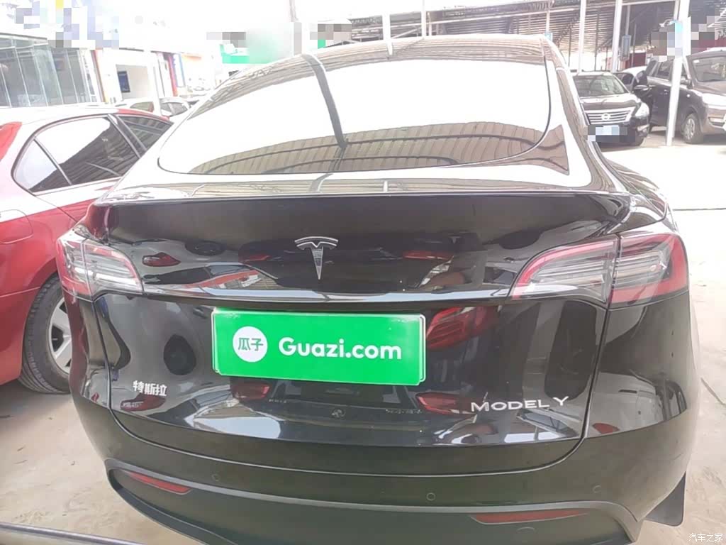 Tesla Model Y, 2023 6