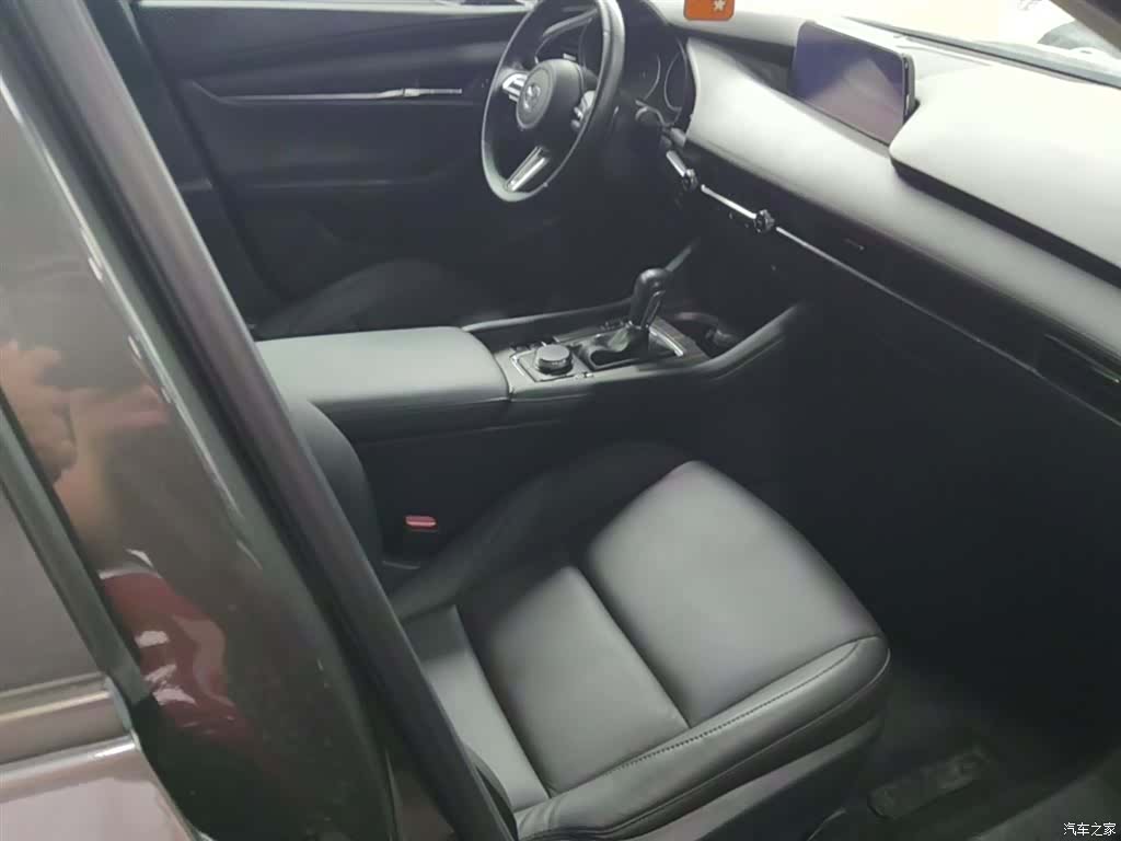 Mazda Mazda3, 2022 25