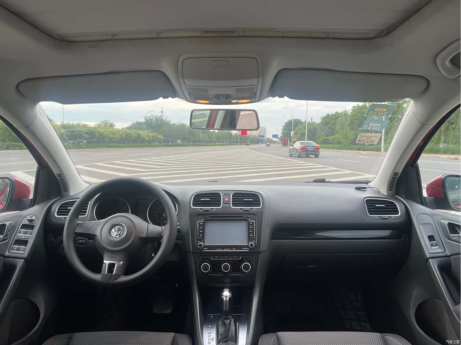 Volkswagen Golf, 2013 все фото