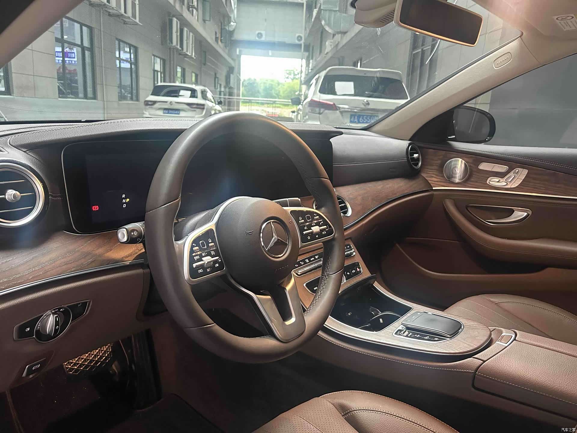 Mercedes-Benz E-Class, 2020 7