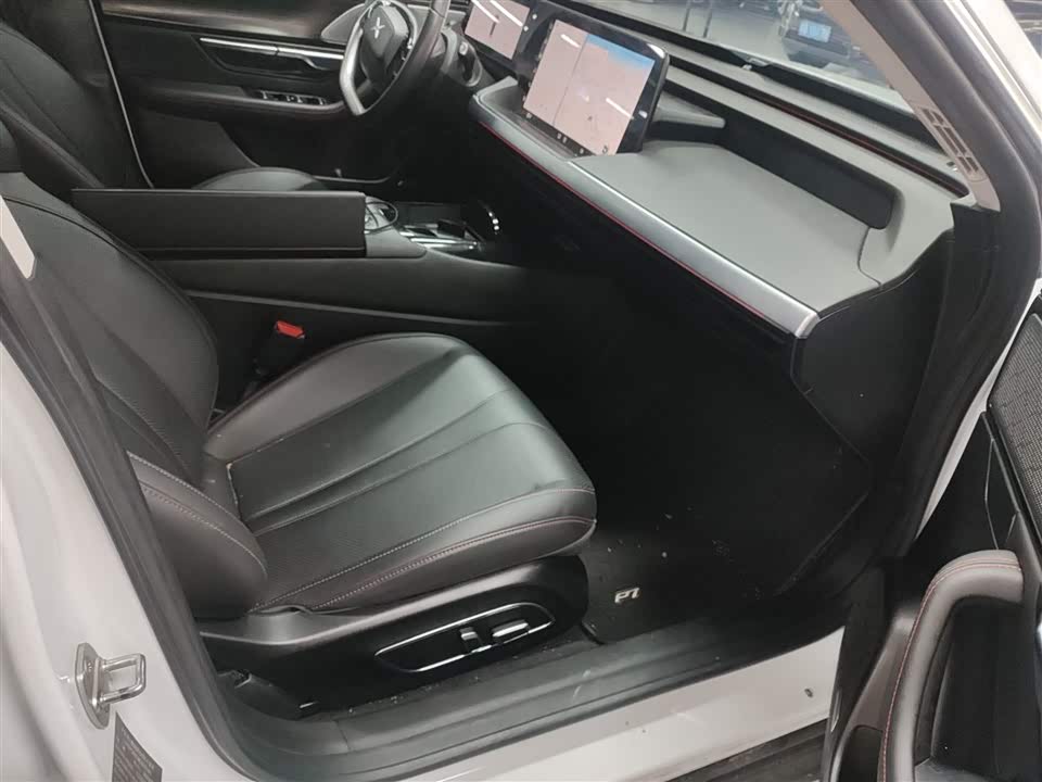 XPENG P7 XPENG P7