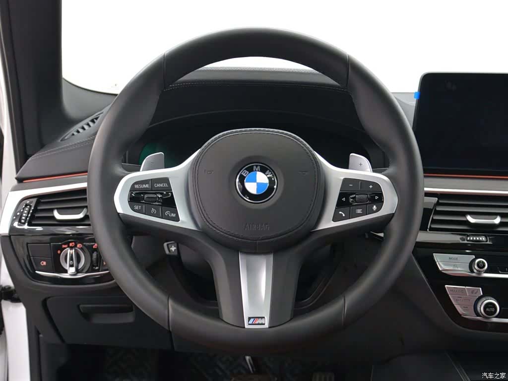 BMW 5 Series, 2022 10