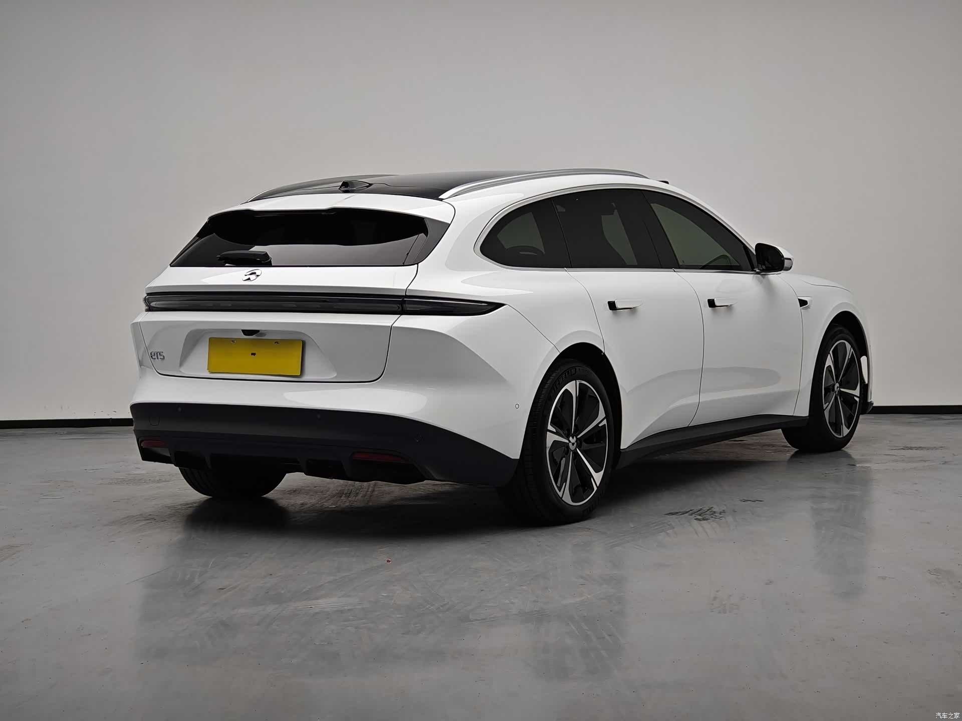 NIO ET5, 2023 4