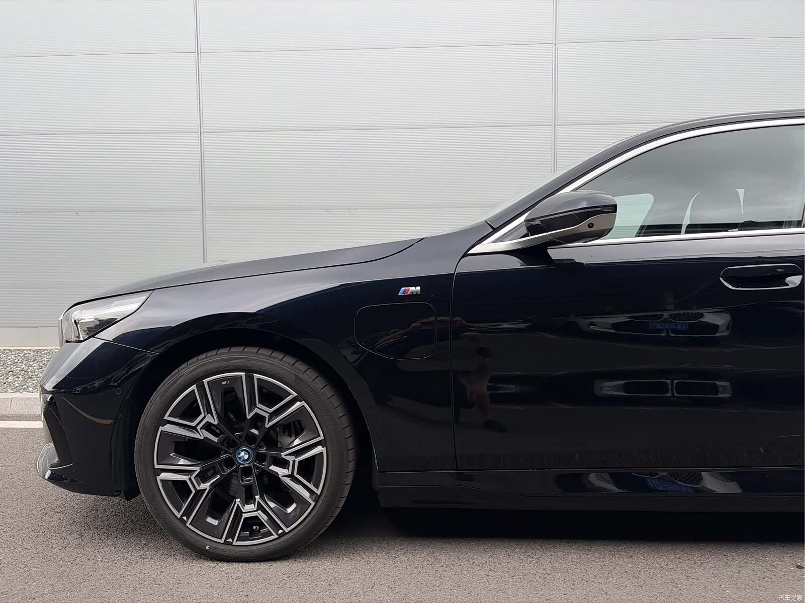 BMW i5, 2025 6