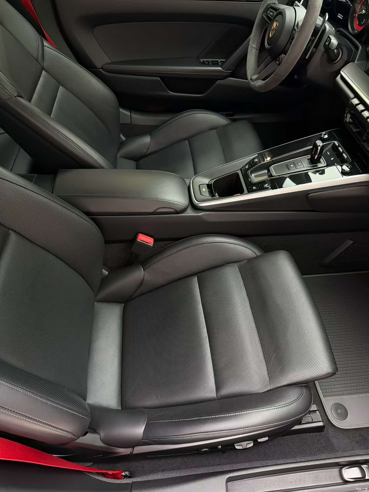 Porsche 911, 2022 8