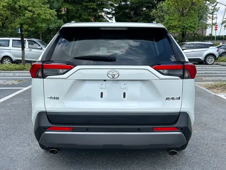 Toyota RAV4 Rongfang