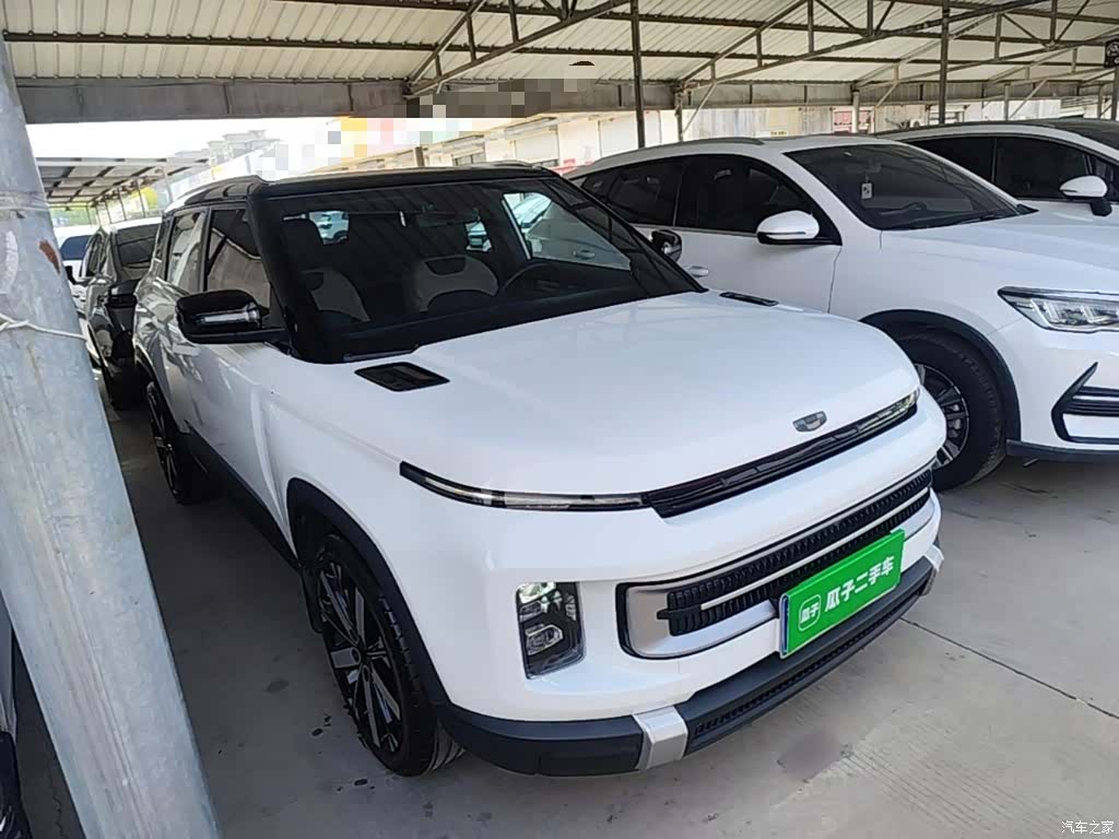 Geely Icon, 2022 4