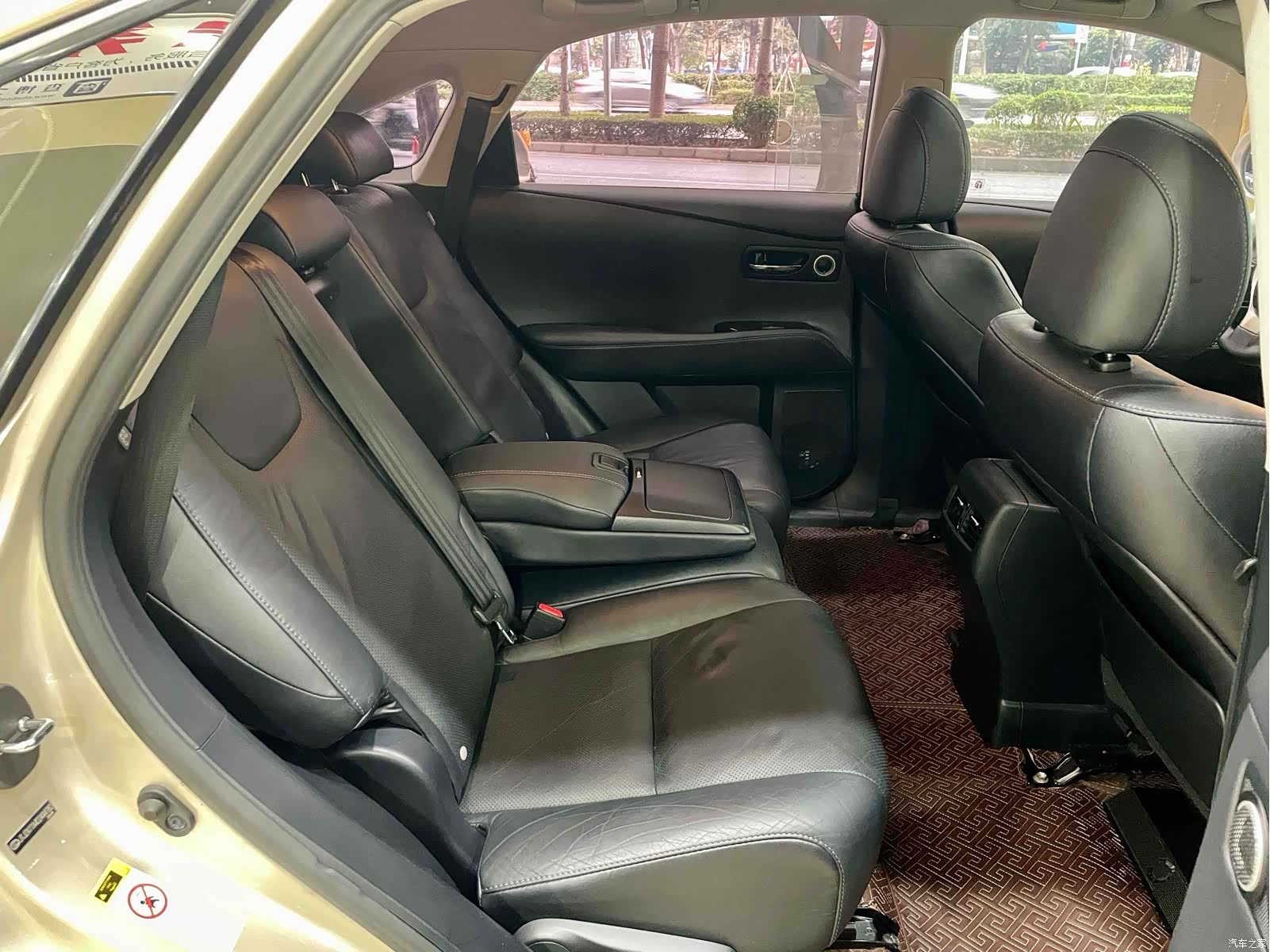 Lexus RX, 2013 11