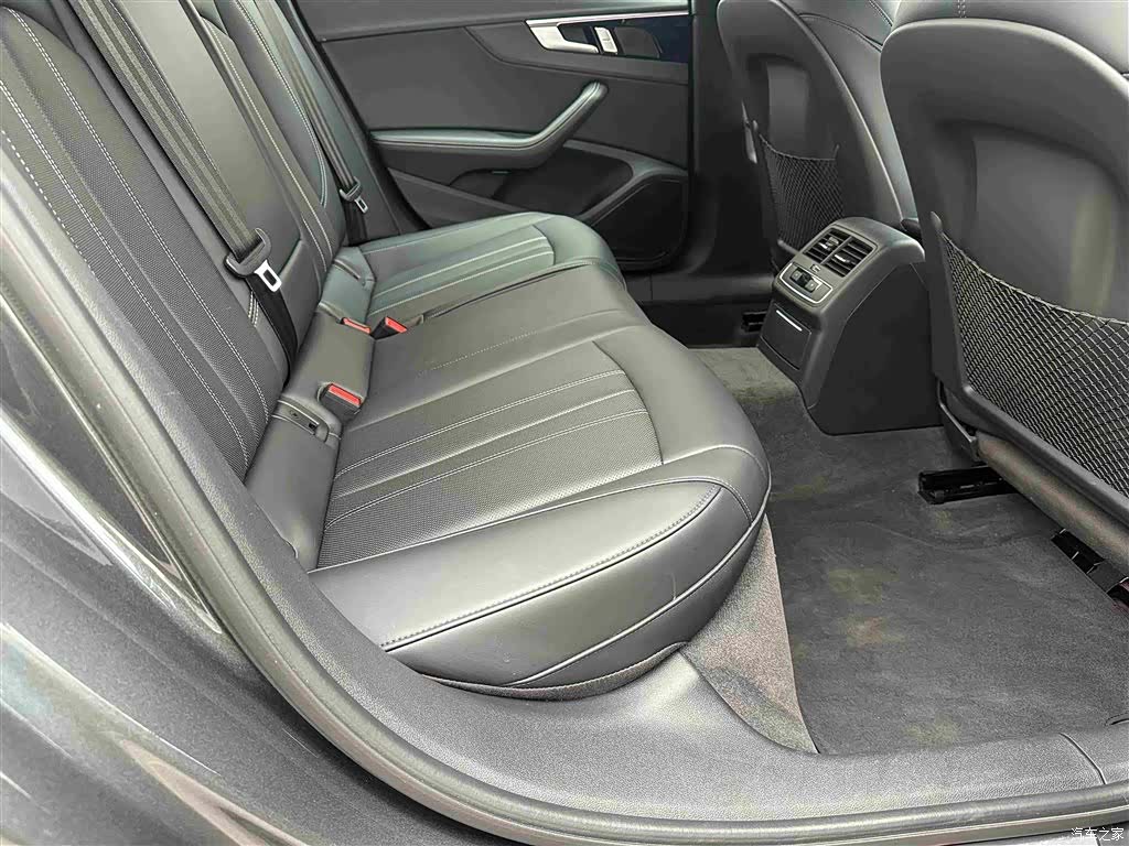 Audi A4L, 2024 7