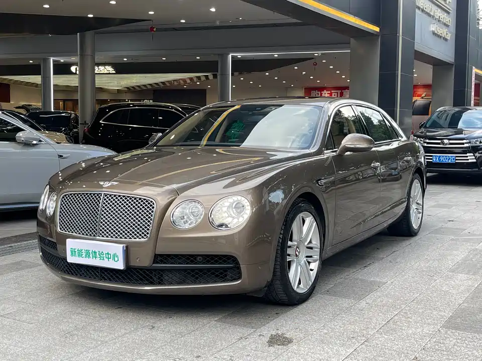 Bentley Flying