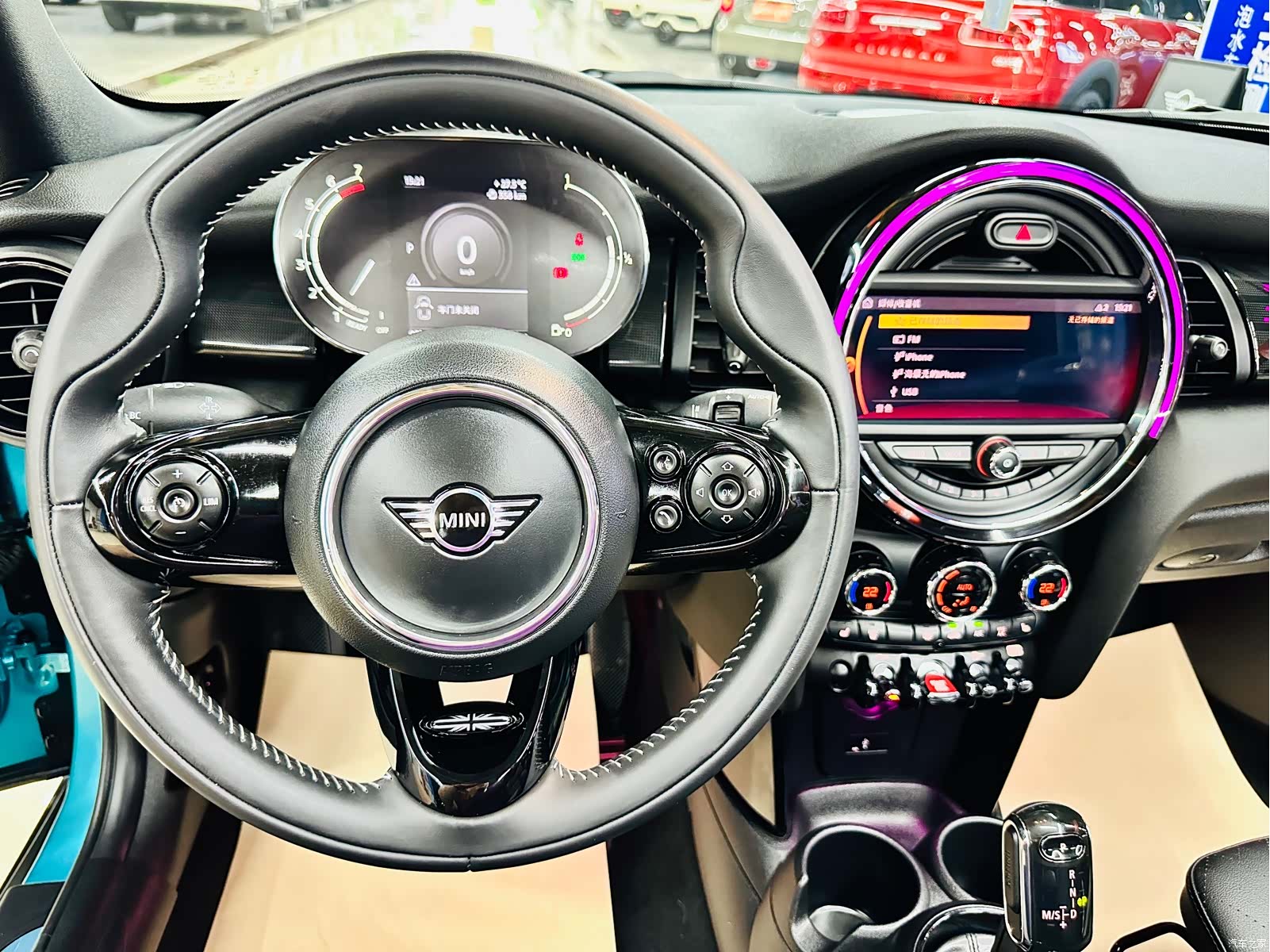Mini Cooper, 2020 43