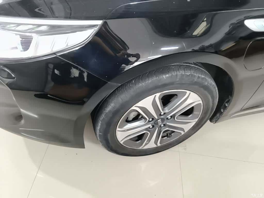 Kia K5, 2019 23