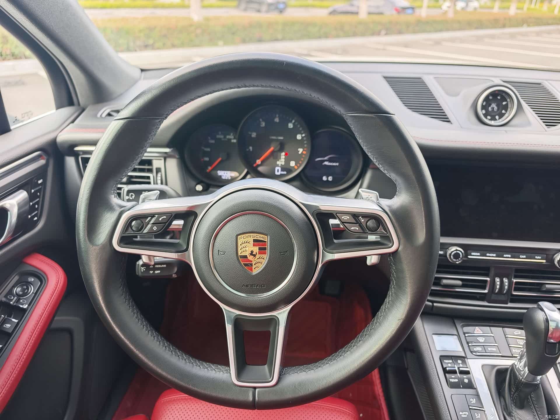 Porsche Macan, 2020 7