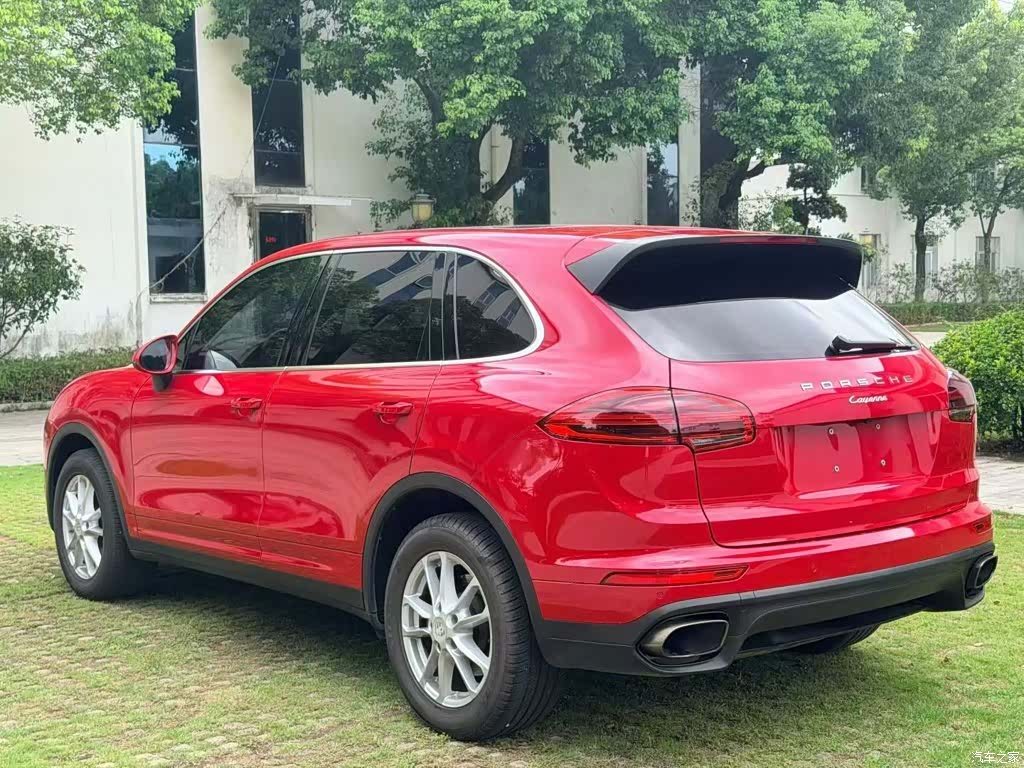 Porsche Cayenne, 2017 9